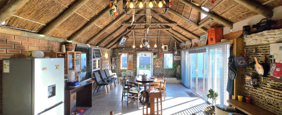 4 Bedroom Property for Sale in Franskraal Western Cape